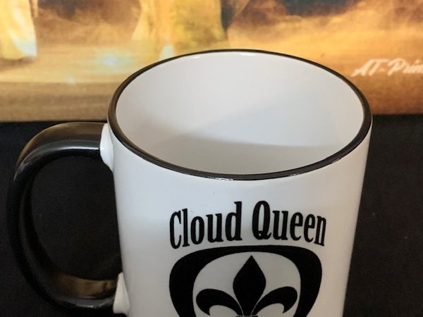 Cloud Queen Tasse